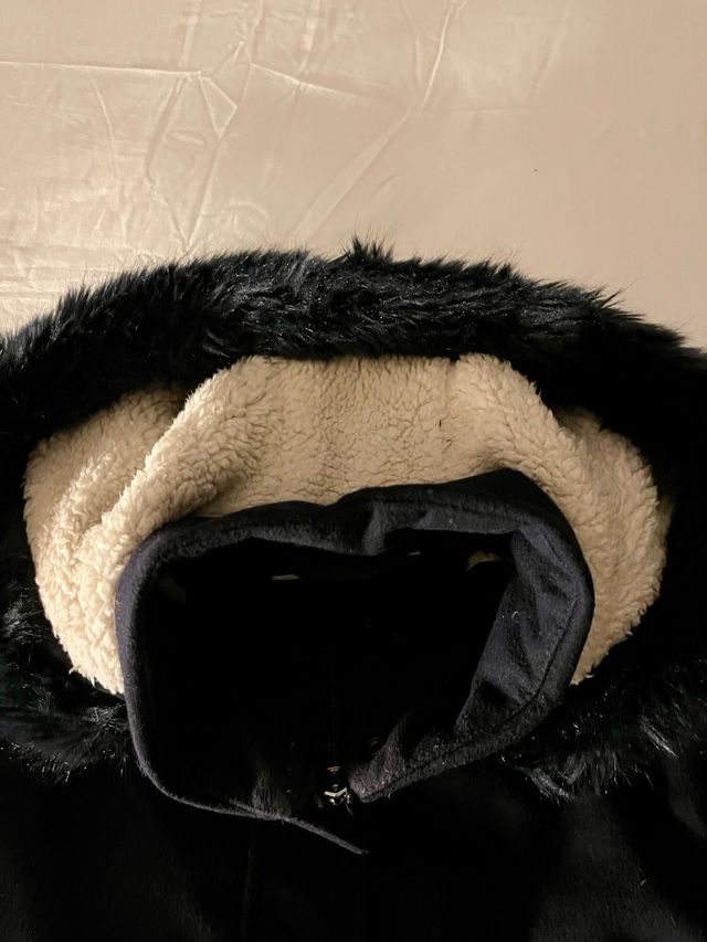 Trenca en paño azul marino