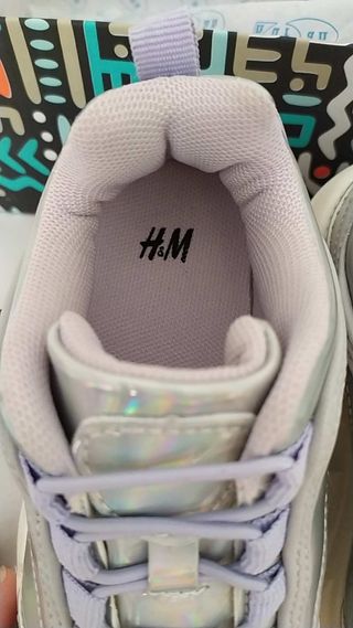 Deportivas H & M T27 Nueva.