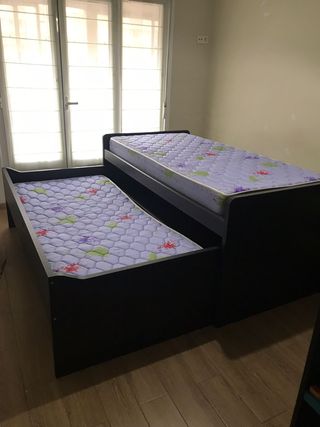 Armario impecable y doble camas