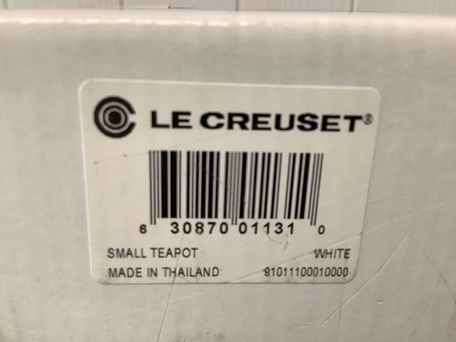 le Creuset Tetera con infusor a estrenar