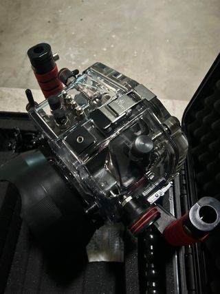 Carcasa submarina Ikelite