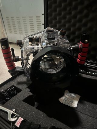 Carcasa submarina Ikelite