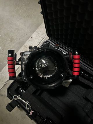 Carcasa submarina Ikelite