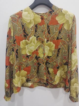 Blusa vintage hecha a mano