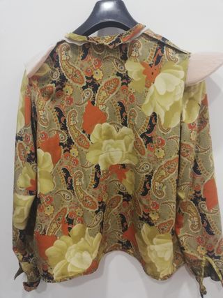 Blusa vintage hecha a mano