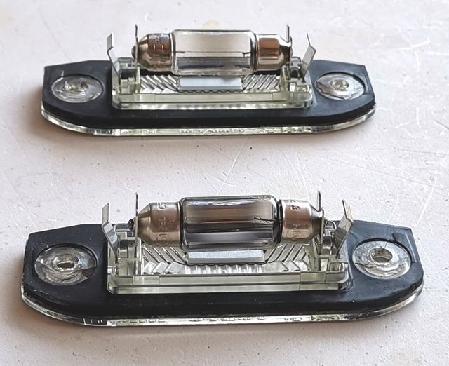 LUCES DE MATRICULA DE VOLVO S40