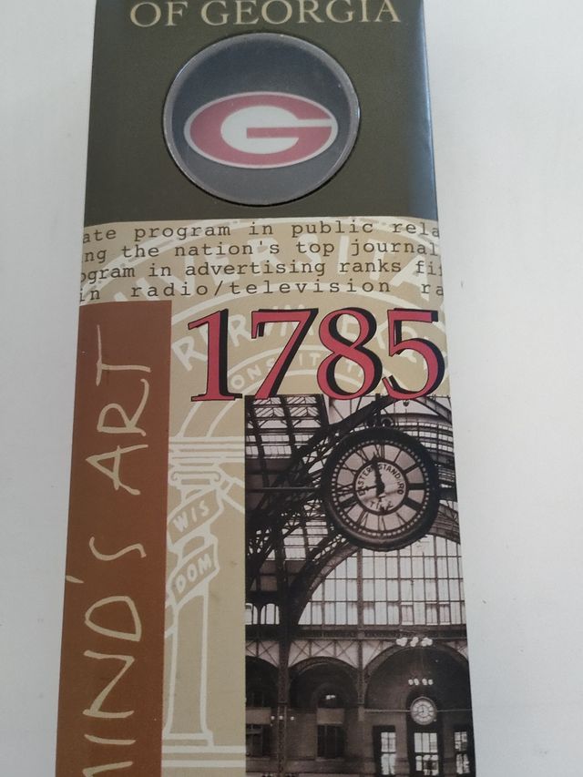 Estuche metálico escolar 