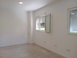Oficina - Local en venta y Alquiler