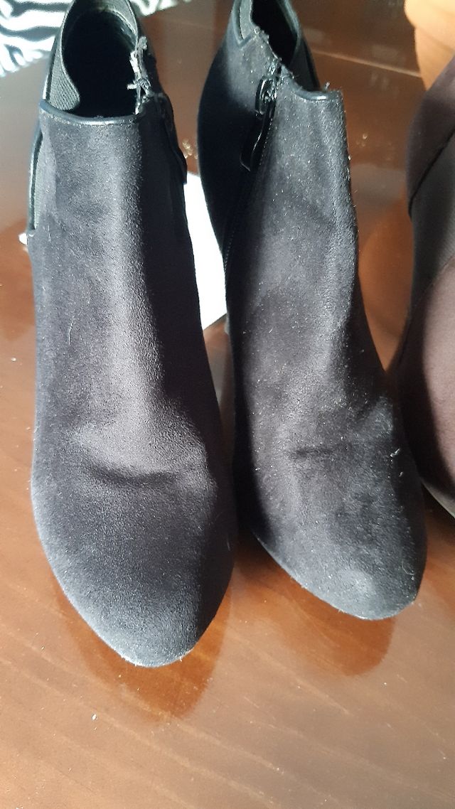 varios pares botines,en varios colores talla37 38