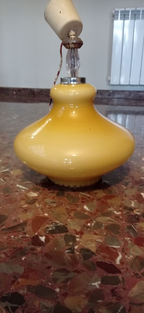 Lámpara vintage de vidrio