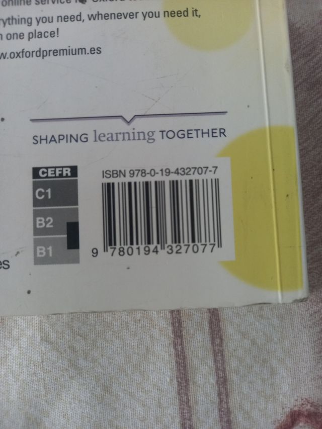 OVER TO YOU 1°bachillerato