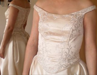 Vestido de novia Pronovias Medieval Raso Venecia