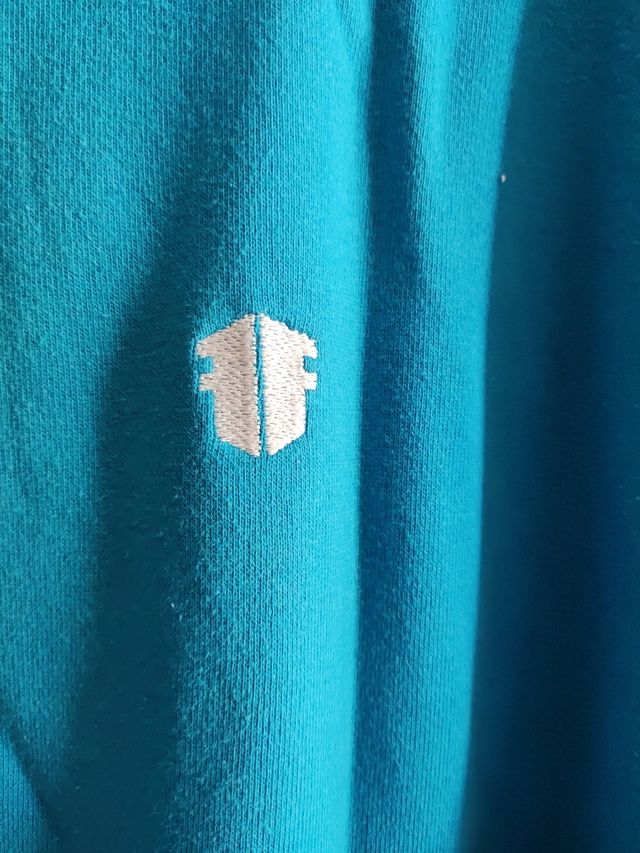 Sudadera con capucha Fishbone