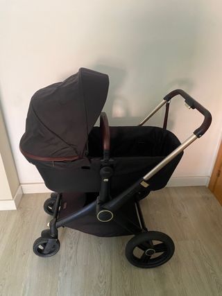 Carro Roberto Verino