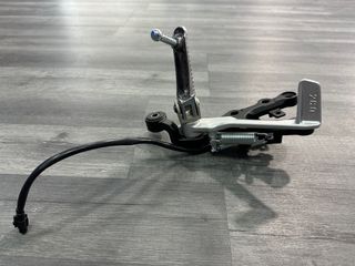 Reposapies delanteras Yamaha R6