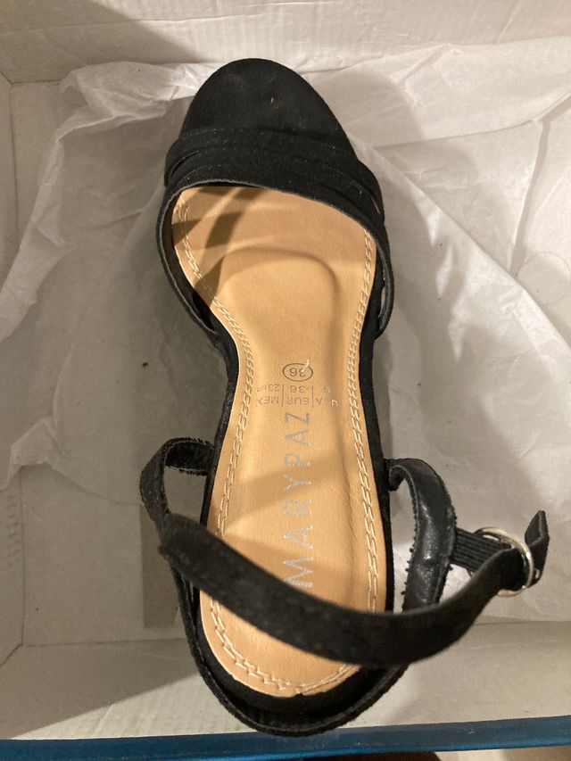 Sandalias de cuña negras