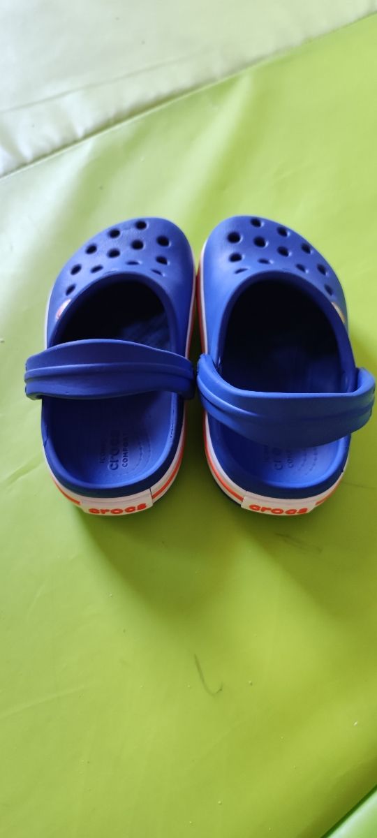 Zuecos Crocs