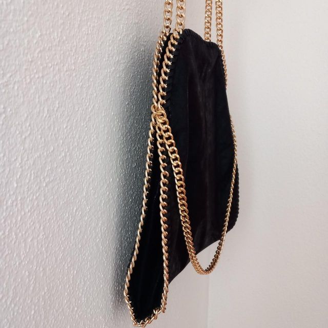 Borsa a spalla in ecopelle nera