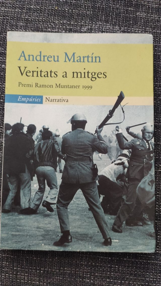 Libro Veritats a Mitges