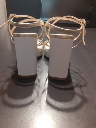 Sandalias de tacón Lodi