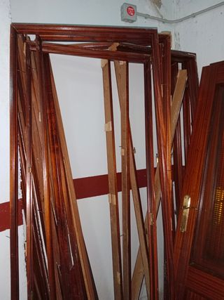 Puerta de paso con cristal maciza color Sapelli