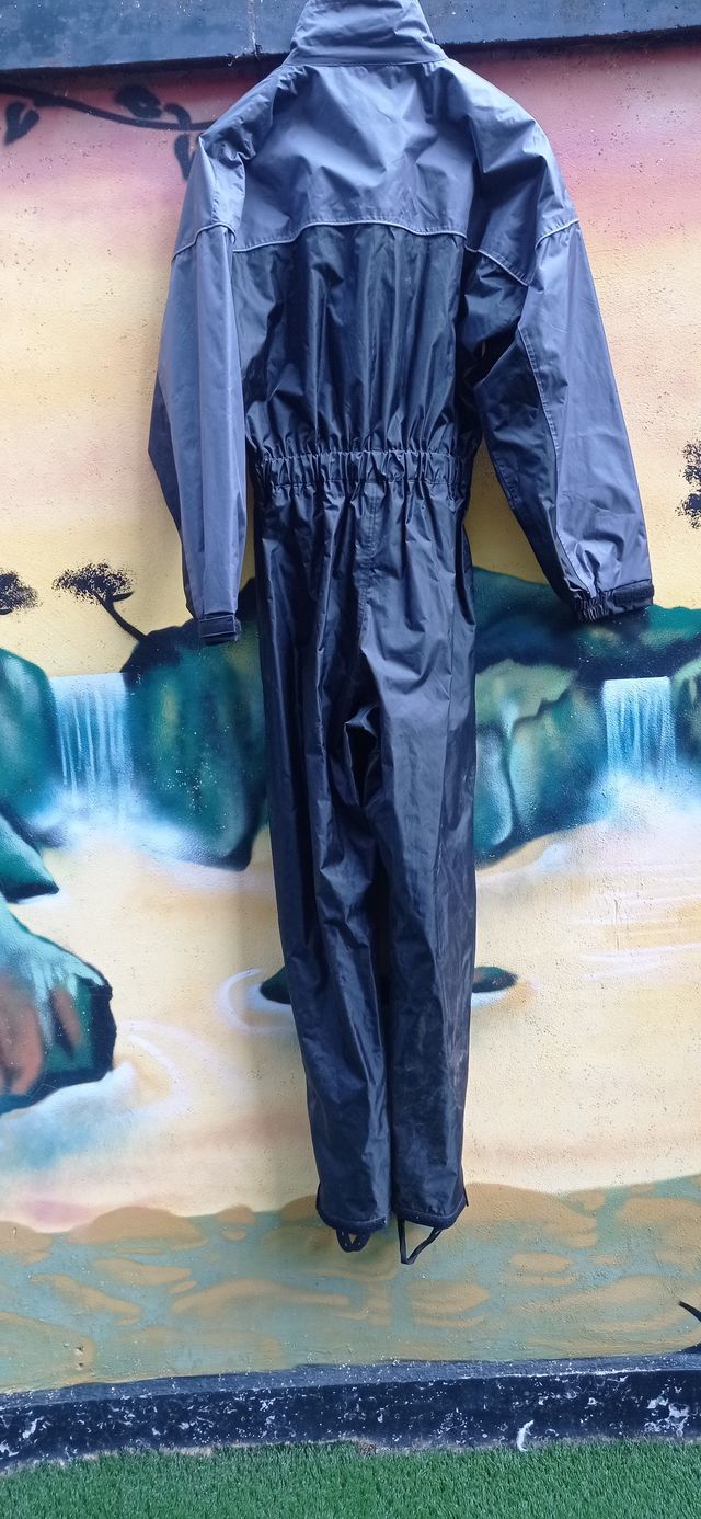Traje de lluvia talla s