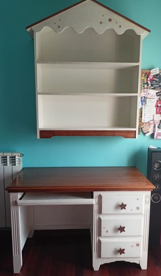 ESCRITORIO, ESTANTERÍA Y CABECERO