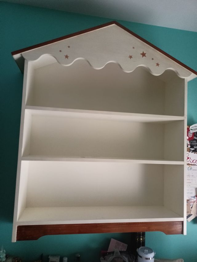 ESCRITORIO, ESTANTERÍA Y CABECERO