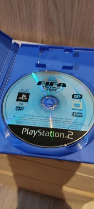 FIFA Football 2004