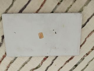 Caja metálica pinturas vintage