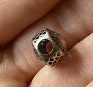 charm pandora 