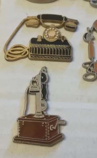 PINS TELÉFONOS ANTIGUOS COLECCIÓN