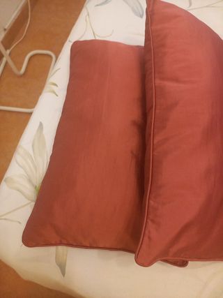 Funda de cojines con relleno 6€c/u