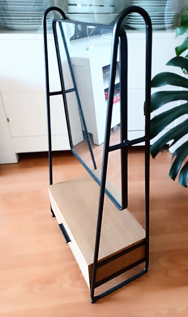 Espejo estilo industrial