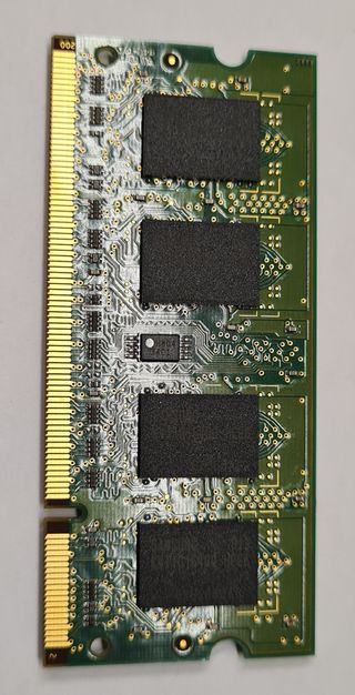 Módulo RAM DDR2 