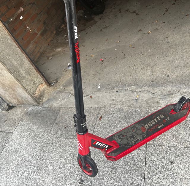 Scooter booster bestial wolf