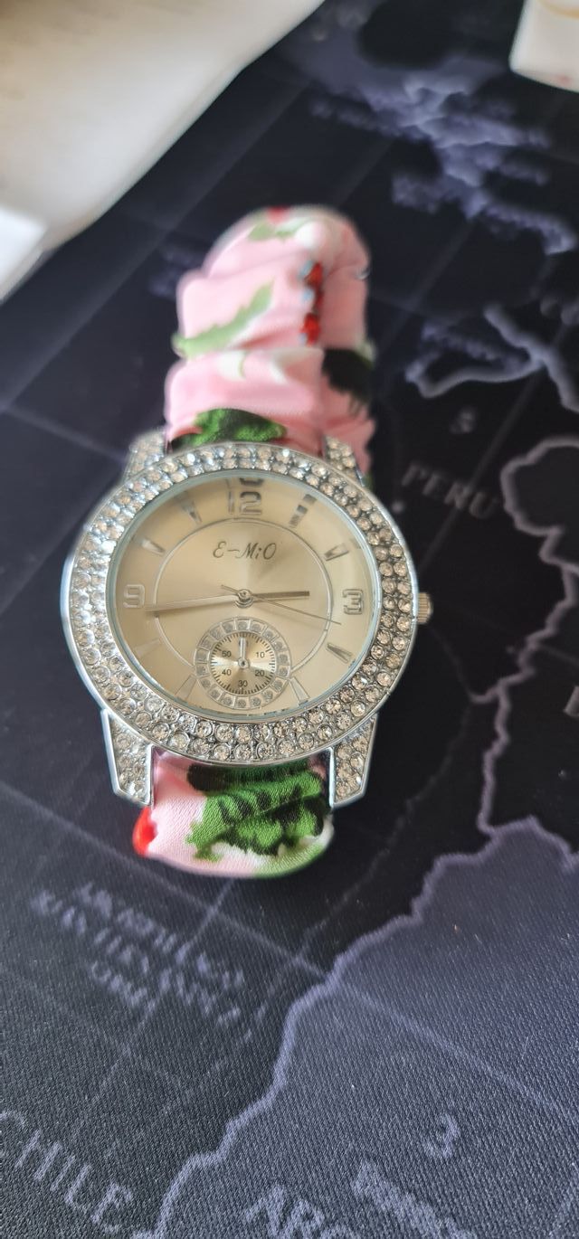 orologio donna con foulard