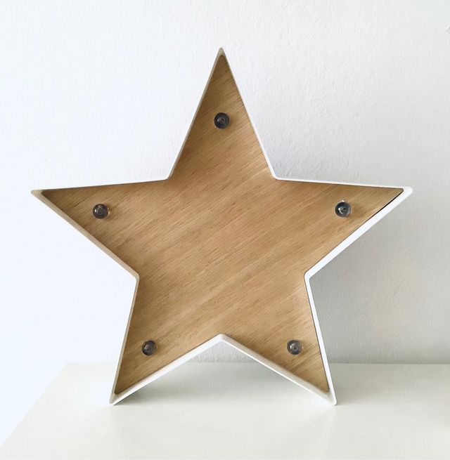 Estrella decorativa con luz