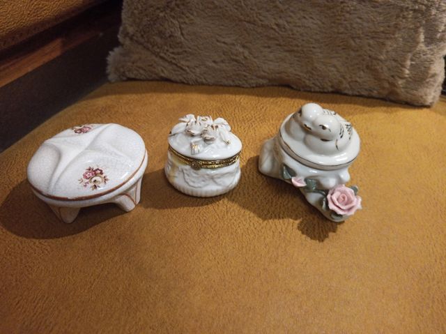 Oferta S VALENIN  3 BONITAS cajitas cerámica x 3€