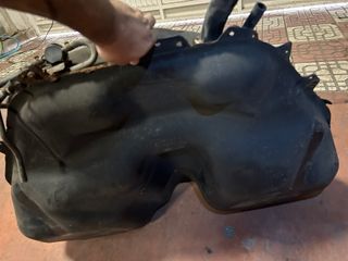 Deposito combustible subaru impreza sti 