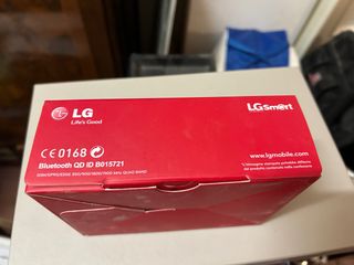 cellulare LG GW300 + scatola e accessori