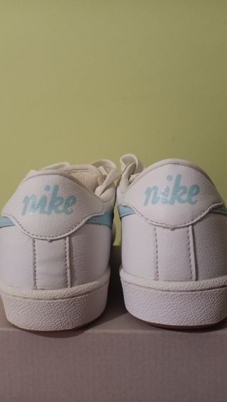 Tenis Nike piel t.38