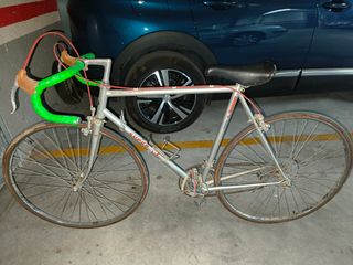 Bicicleta carretera antigua