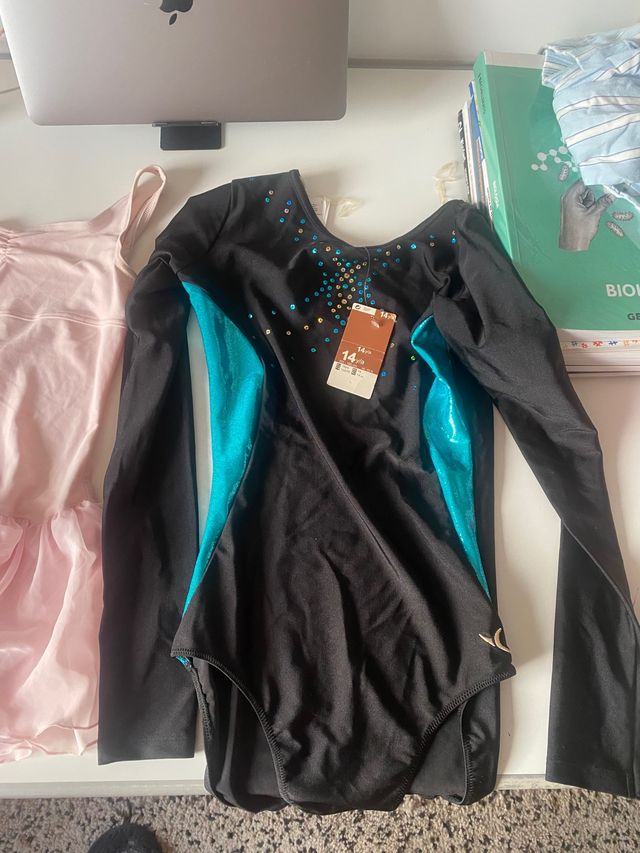 maglie da ginnastica ritmica competitiva