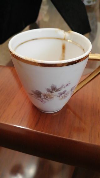 Juego de tazas de café.