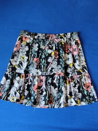 MINIFALDA STRADIVARIUS, TALLA L