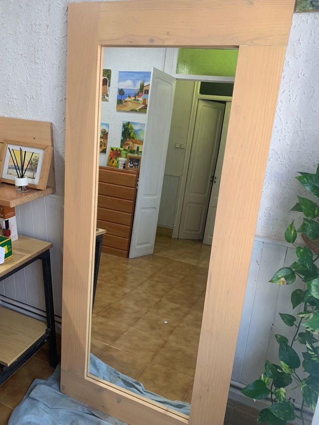 Grande specchio in stile nordico