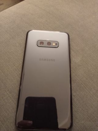 Samsung Galaxy S10 E