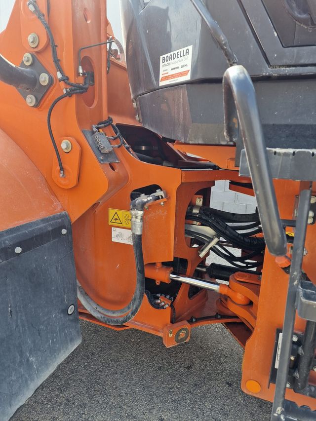 Pala cargadora HITACHI ZW180-6