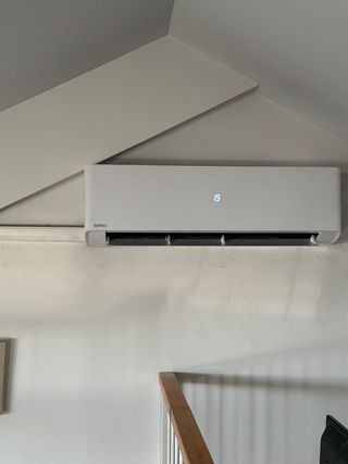 Electricista, Instalacion Aire Acondicionado.